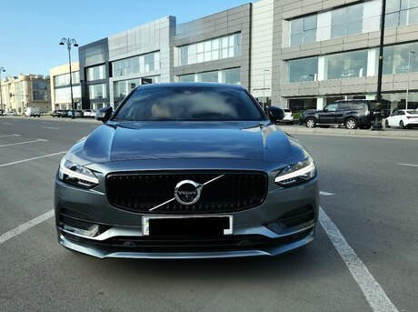 Volvo S90