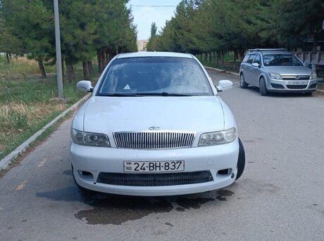 Daewoo Nubira 1998