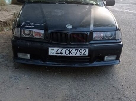 BMW 320 1992