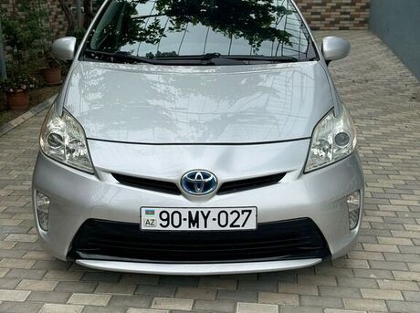 Toyota Prius 2012