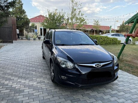 Hyundai i30 2010