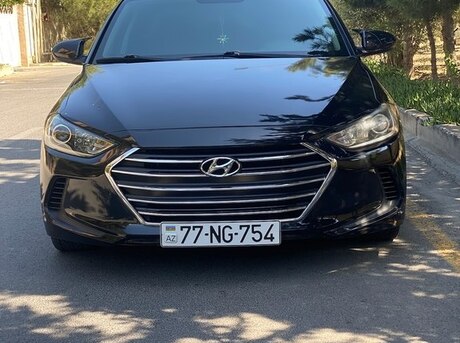 Hyundai Elantra 2016