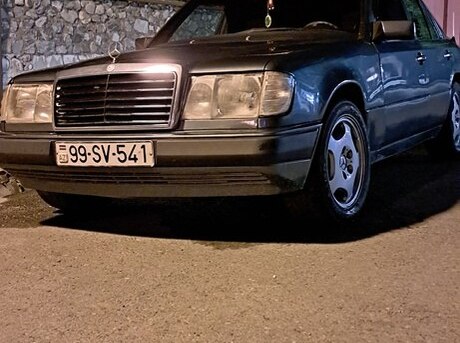 Mercedes E 220 1992