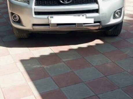 Toyota RAV4 2012
