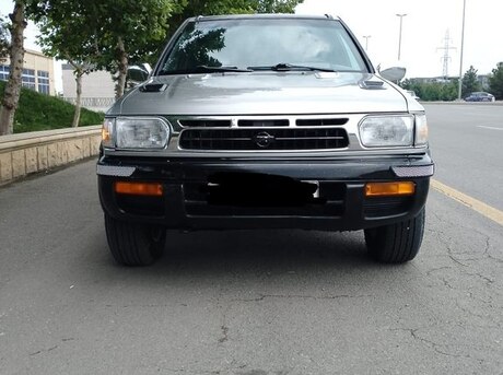 Nissan Pathfinder 1998