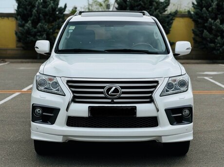 Lexus LX 570 2012