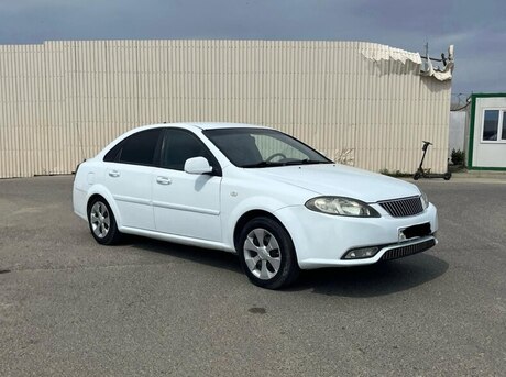 Daewoo Gentra 2014
