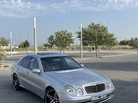 Mercedes E 320 2005