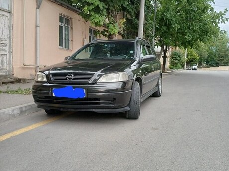 Opel Astra 2000