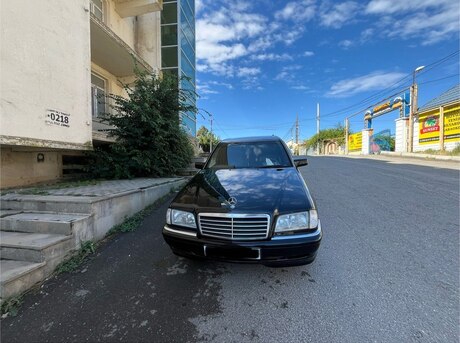 Mercedes C 230 1997