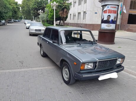 LADA (VAZ) 2107 2010