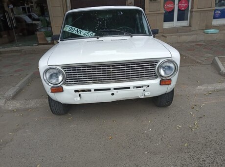 LADA (VAZ) 21011 1984