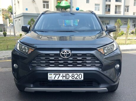 Toyota RAV4 2021