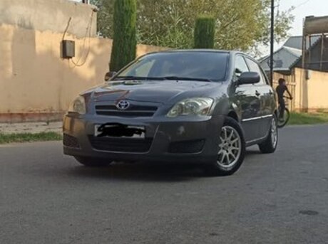 Toyota Corolla 2005