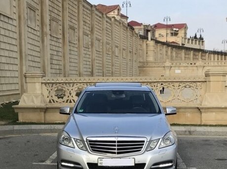 Mercedes E 220 d 2011