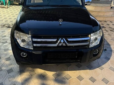 Mitsubishi Pajero 2007