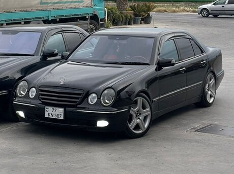 Mercedes E 320 2001