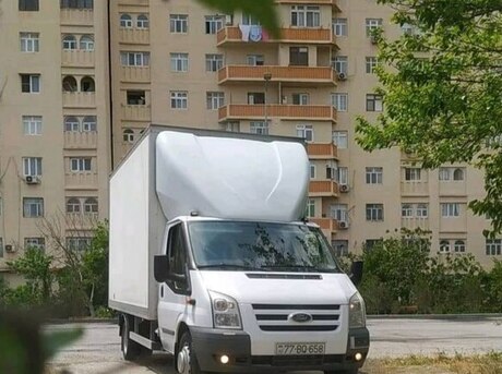 Ford Transit 2010