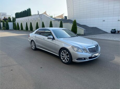 Mercedes E 220 d 2013