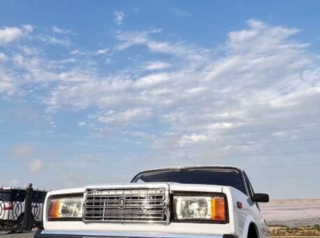 LADA (VAZ) 2107 2010