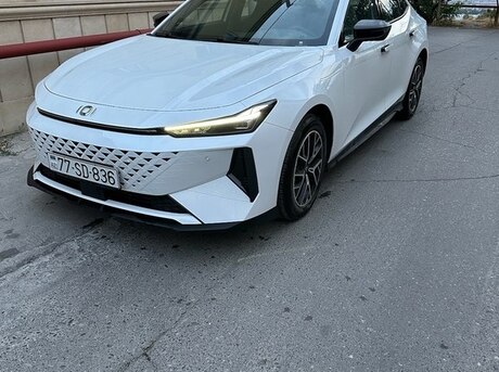 Changan Qiyuan A06 2023