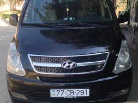 Hyundai H-1 2010