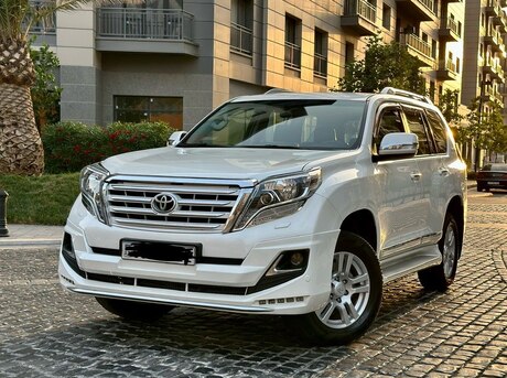 Toyota Land Cruiser Prado 2014