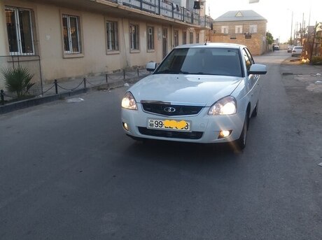LADA (VAZ) Priora 2013