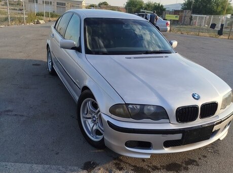 BMW 318 1999
