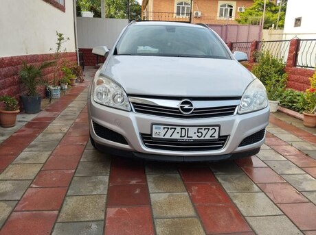 Opel Astra 2007