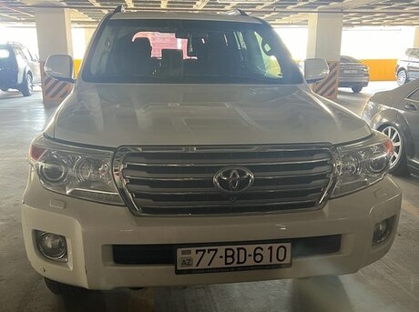 Toyota Land Cruiser 2012
