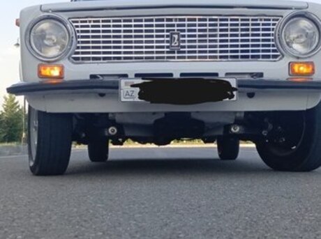 LADA (VAZ) 21011 1985