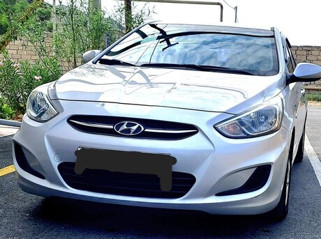 Hyundai Accent 2014