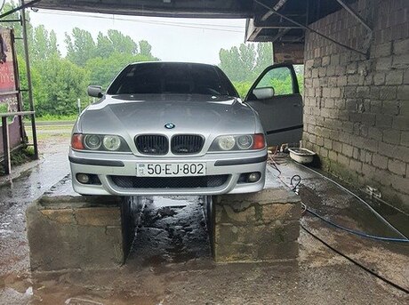 BMW 528 1998