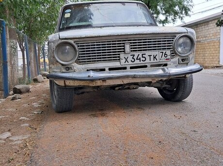 LADA (VAZ) 21011 1986