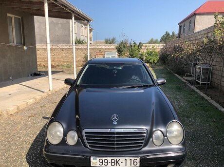 Mercedes E 270 2002