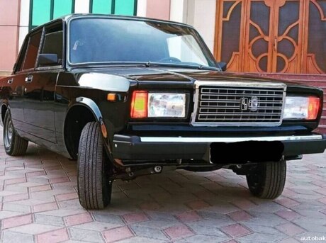 LADA (VAZ) 2107 2010