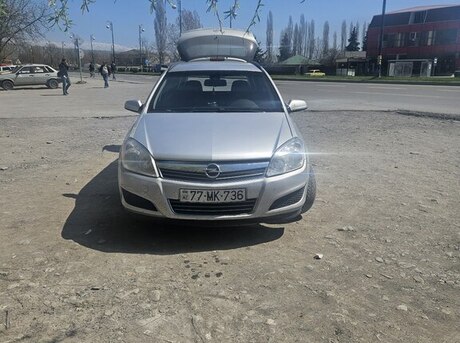 Opel Astra 2008