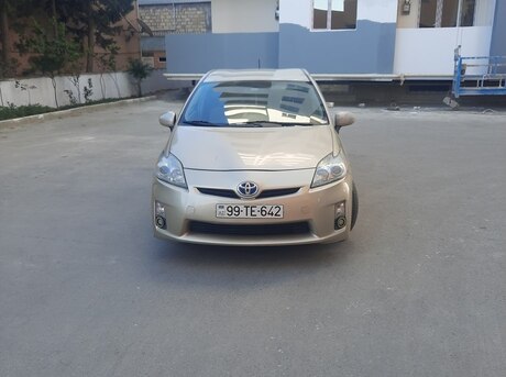 Toyota Prius 2010