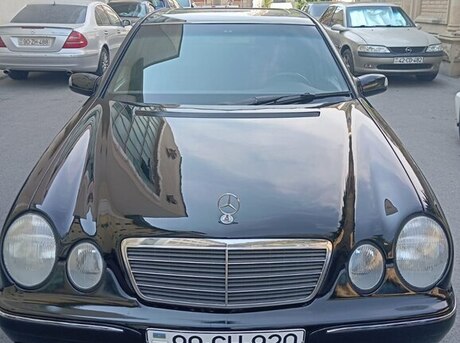 Mercedes E 320 2001