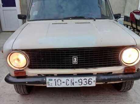 LADA (VAZ) 21011 1985