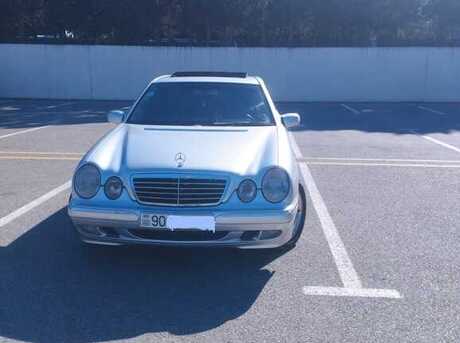Mercedes E 270 2001