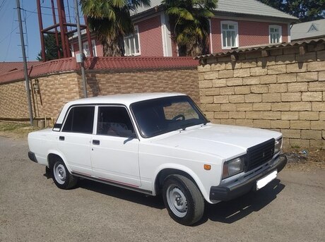 LADA (VAZ) 2107 2004