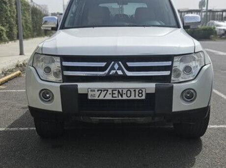 Mitsubishi Pajero 2008