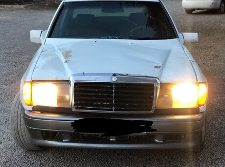 Mercedes E 220 d 1992