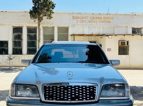 Mercedes B 200 2005