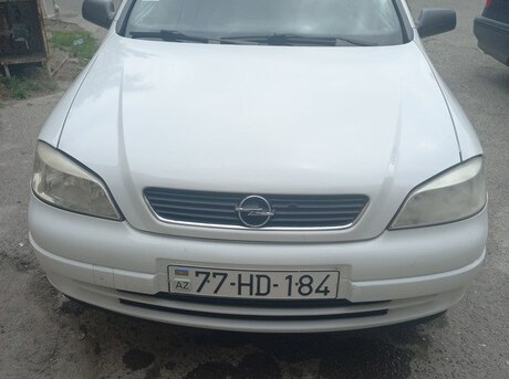 Opel Astra 2005