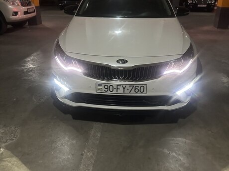 Kia Optima 2019