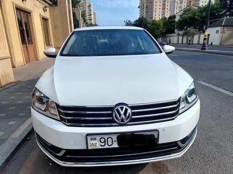 Volkswagen Passat 2011
