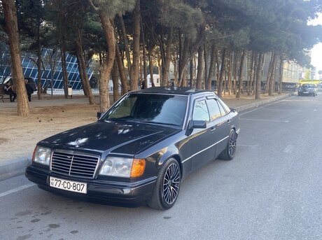 Mercedes E 220 1999